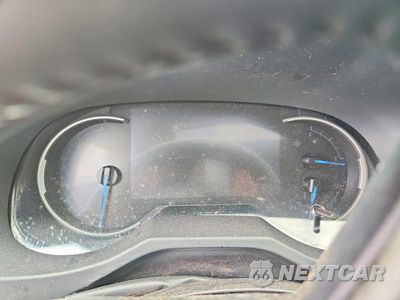 Zdjęcie 9 z 13 samochodu: 2020 TOYOTA RAV4 XSE VIN:JTMEWRFV2LJ040929 - miniatura