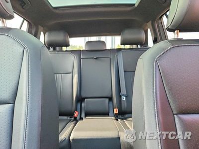 Zdjęcie 10 z 13 samochodu: 2023 VOLKSWAGEN TIGUAN SE R-LINE BLACK VIN:3VVCB7AX4PM142095 - miniatura
