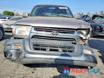 Piąte zdjęcie samochodu w środku: 2001 TOYOTA 4RUNNER SR5 VIN:JT3GN86R610208992 - miniatura