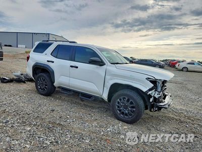Czwarte zdjęcie samochodu z boku: 2025 TOYOTA 4RUNNER SR5 VIN:JTEVA5AR9S5003591 - miniatura