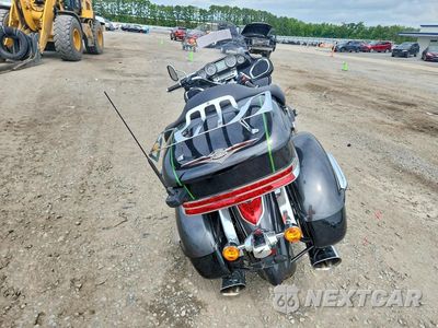 Czwarte zdjęcie samochodu z boku: 2015 KAWASAKI VN1700 B VIN:JKBVNRB1XFA010593 - miniatura