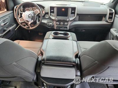 Zdjęcie 8 z 12 samochodu: 2021 RAM 1500 BIG HORN/LONE STAR VIN:1C6RREFT5MN502420 - miniatura