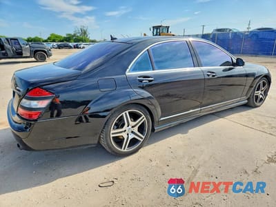 Trzecie zdjęcie samochodu z tyłu: 2007 MERCEDES-BENZ S 550 VIN:WDDNG71X37A139586 - miniatura