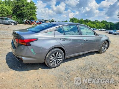 Trzecie zdjęcie samochodu z tyłu: 2025 NISSAN ALTIMA SV VIN:1N4BL4DV0SN318905 - miniatura
