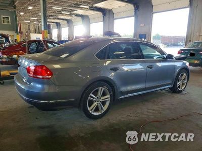 Trzecie zdjęcie samochodu z tyłu: 2015 VOLKSWAGEN PASSAT SEL VIN:1VWCV7A38FC022168 - miniatura