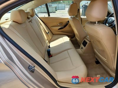 Zdjęcie 10 z 12 samochodu: 2015 BMW 328 XI VIN:WBA3B3C52FJ984168 - miniatura