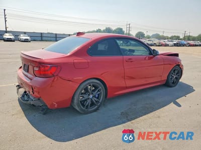 Trzecie zdjęcie samochodu z tyłu: 2016 BMW M235XI VIN:WBA1J9C55GV696412 - miniatura