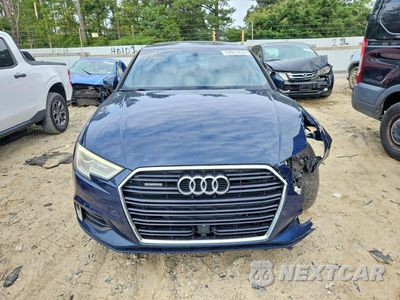 Piąte zdjęcie samochodu w środku: 2017 AUDI A3 PREMIUM VIN:WAUB8GFF4H1060971 - miniatura