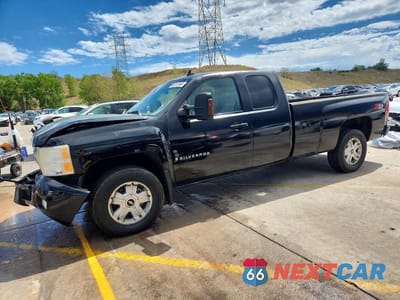 2009 CHEVROLET SILVERADO K1500 LTZ 1GCEK390X9E146474 - główne zdjęcie licytacji z USA - miniatura