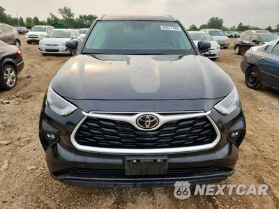 Piąte zdjęcie samochodu w środku: 2024 TOYOTA HIGHLANDER XLE VIN:5TDKDRBH8RS531896 - miniatura