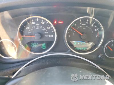 Zdjęcie 9 z 13 samochodu: 2016 JEEP WRANGLER UNLIMITED SPORT VIN:1C4BJWDG1GL114078 - miniatura