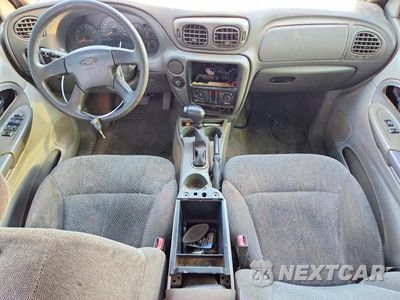 Zdjęcie 8 z 13 samochodu: 2004 CHEVROLET TRAILBLAZER LS VIN:1GNDS13S242334496 - miniatura