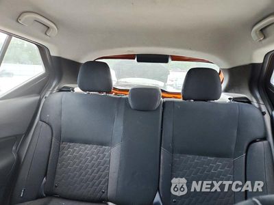 Zdjęcie 10 z 14 samochodu: 2023 NISSAN KICKS SV VIN:3N1CP5CV4PL548130 - miniatura