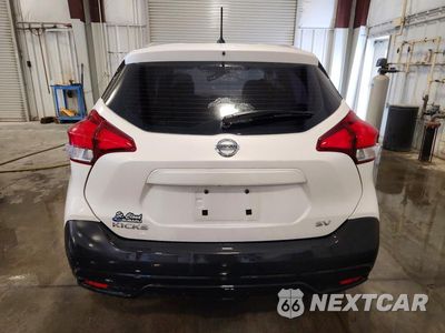 Zdjęcie 6 z 13 samochodu: 2019 NISSAN KICKS SV VIN:3N1CP5CU9KL505600 - miniatura