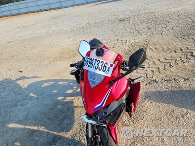 Piąte zdjęcie samochodu w środku: 2025 HONDA CBR500 RA VIN:MLHPC7054S5101930 - miniatura