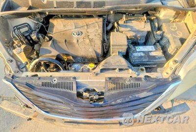 Zdjęcie 12 z 13 samochodu: 2011 TOYOTA SIENNA LE VIN:5TDKK3DC1BS023263 - miniatura