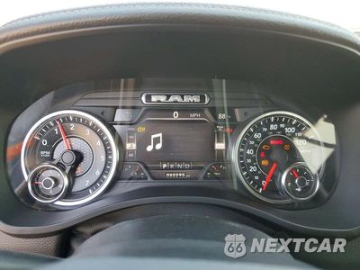 Zdjęcie 9 z 12 samochodu: 2020 RAM 1500 LARAMIE VIN:1C6SRFJTXLN308821 - miniatura