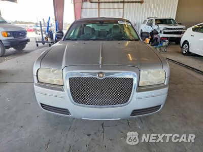 Piąte zdjęcie samochodu w środku: 2006 CHRYSLER 300 VIN:2C3KA43R36H377101 - miniatura