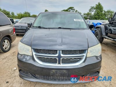 Piąte zdjęcie samochodu w środku: 2012 DODGE GRAND CARAVAN SXT VIN:2C4RDGCG8CR105490 - miniatura