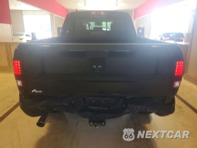 Zdjęcie 6 z 12 samochodu: 2020 RAM 1500 CLASSIC WARLOCK VIN:1C6RR7GT7LS104863 - miniatura