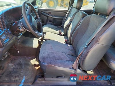 Zdjęcie 7 z 12 samochodu: 2002 CHEVROLET SILVERADO C1500 VIN:2GCEC19W421286565 - miniatura