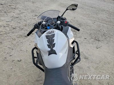 Zdjęcie 6 z 9 samochodu: 2023 KAWASAKI EX400 VIN:JKAEXKH1XPDAN6196 - miniatura