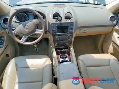 Zdjęcie 8 z 13 samochodu: 2009 MERCEDES-BENZ ML 550 VIN:4JGBB72E29A487712 - miniatura