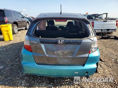 Zdjęcie 6 z 12 samochodu: 2013 HONDA FIT SPORT VIN:JHMGE8H6XDC015695 - miniatura