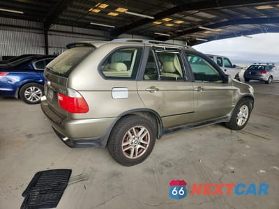 Trzecie zdjęcie samochodu z tyłu: 2004 BMW X5 3.0I VIN:5UXFA135X4LU44512 - miniatura