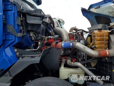 Zdjęcie 11 z 14 samochodu: 2015 INTERNATIONAL PROSTAR SEMI TRUCK VIN:3HSDJAPR0FN653475 - miniatura