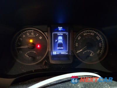 Zdjęcie 9 z 12 samochodu: 2016 TOYOTA TACOMA TRD SPORT VIN:5TFDZ5BN2GX011211 - miniatura