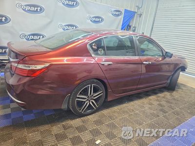 Trzecie zdjęcie samochodu z tyłu: 2016 HONDA ACCORD SPORT VIN:1HGCR2F51GA240147 - miniatura