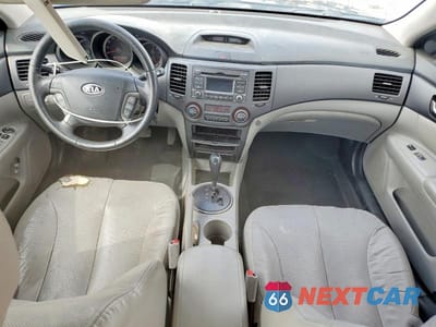 Zdjęcie 8 z 12 samochodu: 2009 KIA OPTIMA LX VIN:KNAGE228695295293 - miniatura