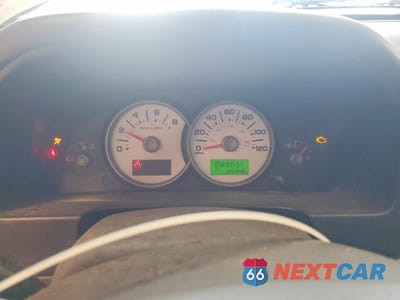 Zdjęcie 9 z 13 samochodu: 2005 FORD ESCAPE XLT VIN:1FMYU93165KA67418 - miniatura