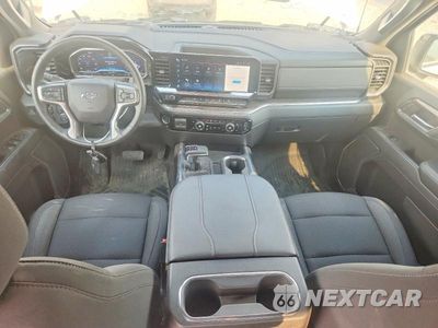 Zdjęcie 8 z 13 samochodu: 2024 CHEVROLET SILVERADO K1500 LT TRAIL BOSS VIN:3GCUDFEL4RG107220 - miniatura