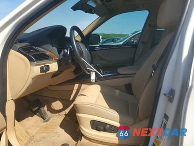 Zdjęcie 7 z 13 samochodu: 2012 BMW X5 XDRIVE35I VIN:5UXZV4C53CL765664 - miniatura