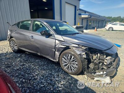 Czwarte zdjęcie samochodu z boku: 2023 NISSAN ALTIMA SV VIN:1N4BL4DV8PN425420 - miniatura