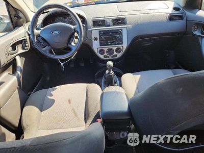 Zdjęcie 8 z 14 samochodu: 2006 FORD FOCUS ZX5 VIN:1FAFP37N26W167089 - miniatura