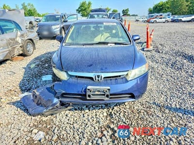 Piąte zdjęcie samochodu w środku: 2006 HONDA CIVIC LX VIN:1HGFA16546L006151 - miniatura