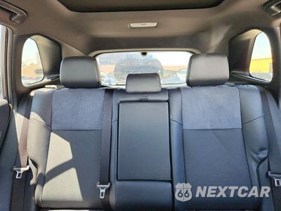 Zdjęcie 10 z 14 samochodu: 2026 TOYOTA RAV4 PLUG-IN HYBRID XSE VIN:JTM7ERAV9TD010599 - miniatura