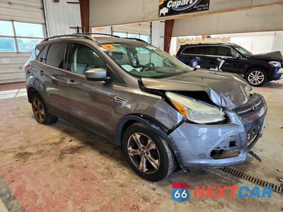 Czwarte zdjęcie samochodu z boku: 2013 FORD ESCAPE SE VIN:1FMCU9G93DUD14150 - miniatura
