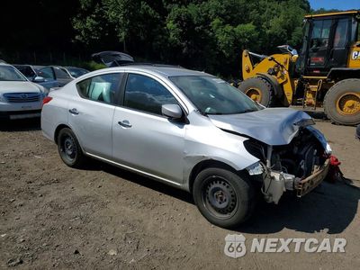 Czwarte zdjęcie samochodu z boku: 2016 NISSAN VERSA 1.6 SV VIN:3N1CN7AP3GL878167 - miniatura