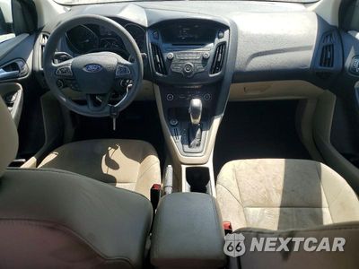 Zdjęcie 8 z 12 samochodu: 2016 FORD FOCUS SE VIN:1FADP3K24GL261353 - miniatura