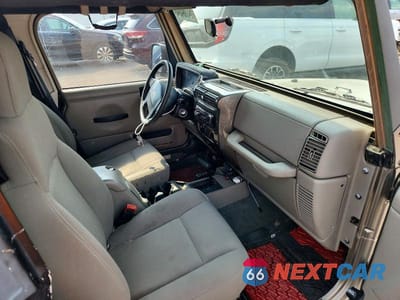 Zdjęcie 8 z 13 samochodu: 2006 JEEP WRANGLER X VIN:1J4FA39S46P713622 - miniatura