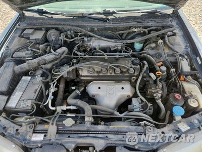 Zdjęcie 11 z 12 samochodu: 1996 HONDA ACCORD EX VIN:1HGCD5566TA082554 - miniatura
