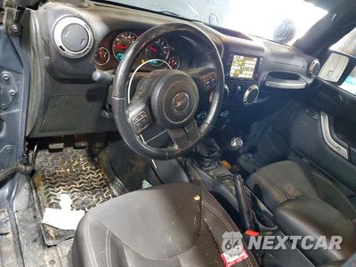 Zdjęcie 8 z 13 samochodu: 2016 JEEP WRANGLER SAHARA VIN:1C4AJWBG4GL220393 - miniatura