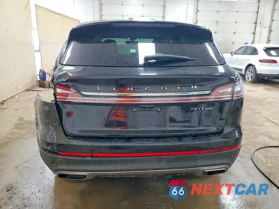 Zdjęcie 6 z 13 samochodu: 2019 LINCOLN NAUTILUS RESERVE VIN:2LMPJ8L92KBL40689 - miniatura