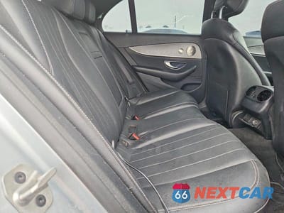 Zdjęcie 10 z 12 samochodu: 2021 MERCEDES-BENZ E 350 VIN:W1KZF8DB7MA925655 - miniatura