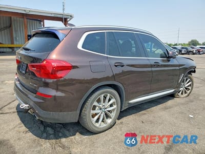 Trzecie zdjęcie samochodu z tyłu: 2019 BMW X3 XDRIVE30I VIN:5UXTR9C53KLD97060 - miniatura
