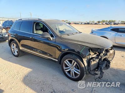 Czwarte zdjęcie samochodu z boku: 2012 VOLKSWAGEN TOUAREG V6 TDI VIN:WVGFK9BP1CD001251 - miniatura